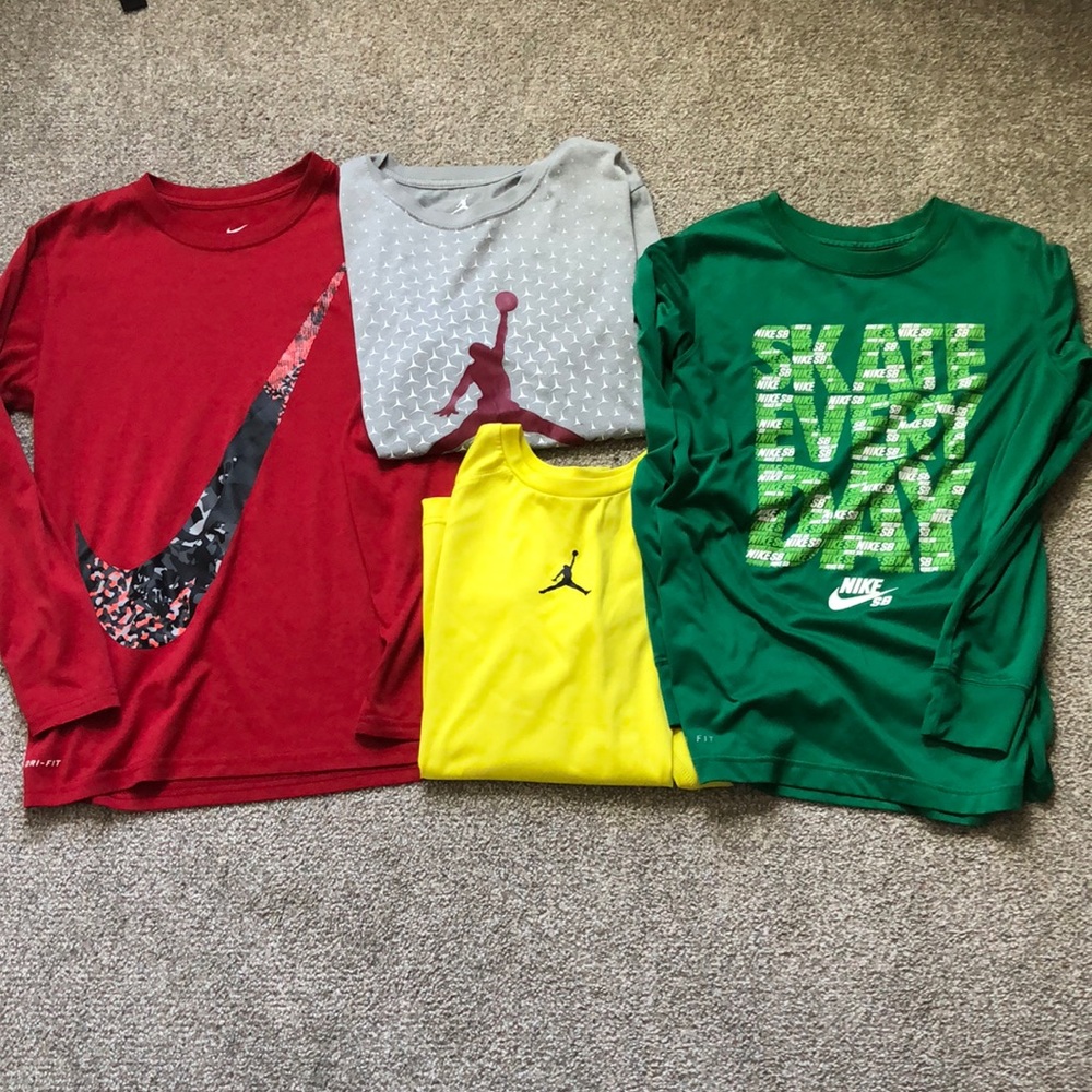 Nike long sleeve shirt bundle